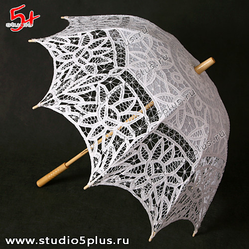 Свадебный зонтик белый кружевной