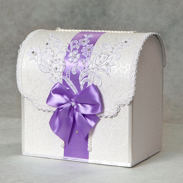 Казна свадебная или сундучок для денег с фиолетовым декором в стиле лаванда