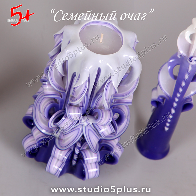 ажурный узор на фиолетовых свечах семейный очаг на свадьбу